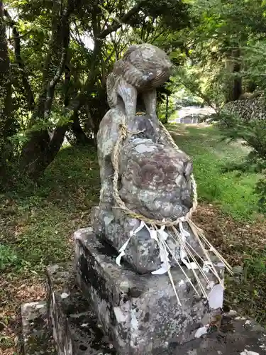 坂本八幡神社の狛犬