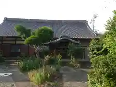 円応寺の本殿