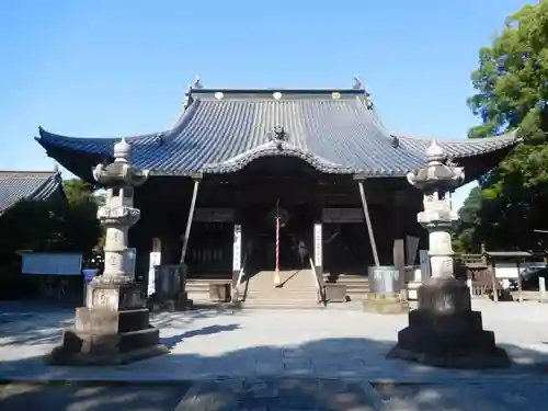 鑁阿寺の本殿・本堂