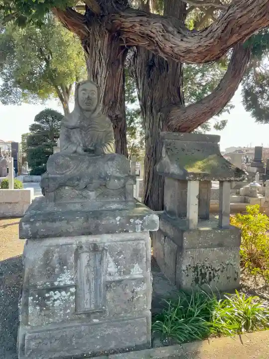 善応寺の{uncategorized: "未分類", other: "その他", undefined: "問題あり", building: "その他建物", grave: "お墓", sacred_gate: "鳥居", guardian: "狛犬", statue: "像", buddha: "仏像", history: "歴史", nature: "自然", garden: "庭園", animal: "動物", pagoda: "塔", temizu: "手水舎", mountain_gate: "山門・神門", sanctuary: "本殿・本堂", subordinate: "末社・摂社", art: "芸術", scenery: "景色", jizo: "地蔵", ema: "絵馬", goshuin: "御朱印", omikuji: "おみくじ", items: "授与品その他", amulet: "お守り", goshuincho: "御朱印帳", eats: "食事", festival: "お祭り", votive_dance: "神楽", shichigosan: "七五三参", wedding: "結婚式", experience: "体験その他", initially: "初詣", around: "周辺", anti_infection: "感染症対策"}
