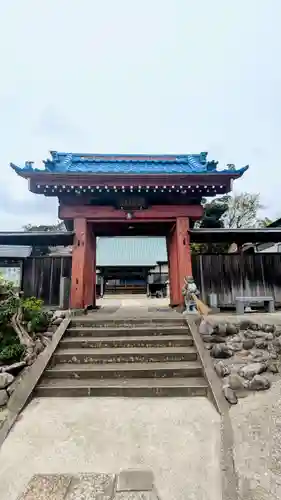 観音寺の山門・神門