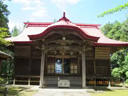 宇奈己呂和気神社の本殿・本堂