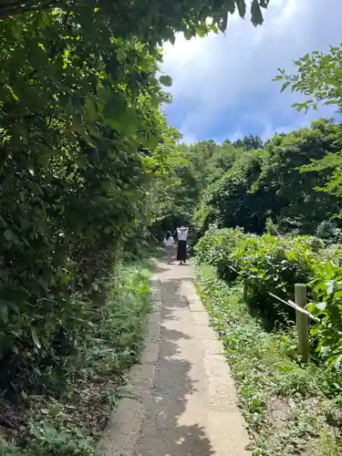 彌彦神社奥宮（御神廟）(新潟県)