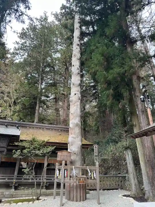 諏訪大社下社春宮(長野県)