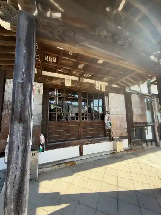 来応寺の{uncategorized: "未分類", other: "その他", undefined: "問題あり", building: "その他建物", grave: "お墓", sacred_gate: "鳥居", guardian: "狛犬", statue: "像", buddha: "仏像", history: "歴史", nature: "自然", garden: "庭園", animal: "動物", pagoda: "塔", temizu: "手水舎", mountain_gate: "山門・神門", sanctuary: "本殿・本堂", subordinate: "末社・摂社", art: "芸術", scenery: "景色", jizo: "地蔵", ema: "絵馬", goshuin: "御朱印", omikuji: "おみくじ", items: "授与品その他", amulet: "お守り", goshuincho: "御朱印帳", eats: "食事", festival: "お祭り", votive_dance: "神楽", shichigosan: "七五三参", wedding: "結婚式", experience: "体験その他", initially: "初詣", around: "周辺", anti_infection: "感染症対策"}