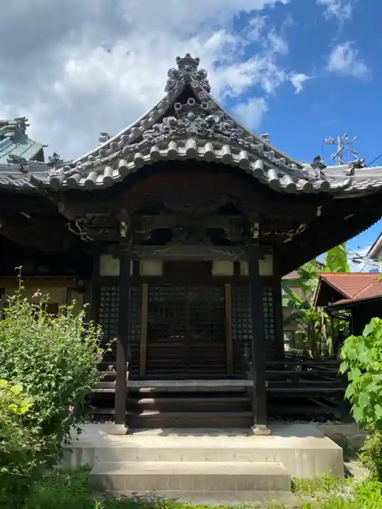 常在寺の本殿・本堂