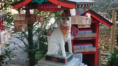 冠稲荷神社の狛犬
