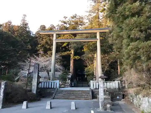 赤城神社(三夜沢町)の鳥居