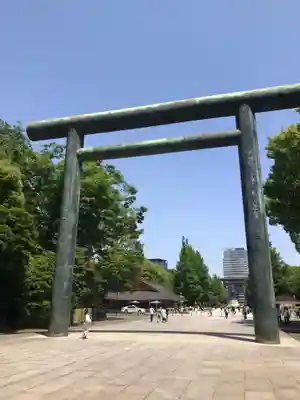 靖國神社の鳥居