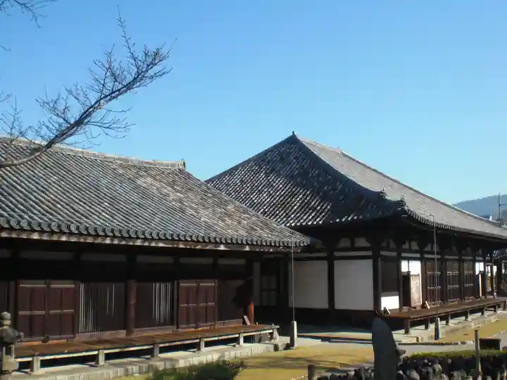 元興寺の本殿・本堂