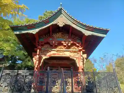 狭山山不動寺の山門・神門