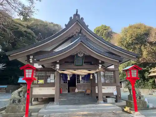 織幡神社の本殿・本堂