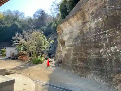 大慶寺の{uncategorized: "未分類", other: "その他", undefined: "問題あり", building: "その他建物", grave: "お墓", sacred_gate: "鳥居", guardian: "狛犬", statue: "像", buddha: "仏像", history: "歴史", nature: "自然", garden: "庭園", animal: "動物", pagoda: "塔", temizu: "手水舎", mountain_gate: "山門・神門", sanctuary: "本殿・本堂", subordinate: "末社・摂社", art: "芸術", scenery: "景色", jizo: "地蔵", ema: "絵馬", goshuin: "御朱印", omikuji: "おみくじ", items: "授与品その他", amulet: "お守り", goshuincho: "御朱印帳", eats: "食事", festival: "お祭り", votive_dance: "神楽", shichigosan: "七五三参", wedding: "結婚式", experience: "体験その他", initially: "初詣", around: "周辺", anti_infection: "感染症対策"}