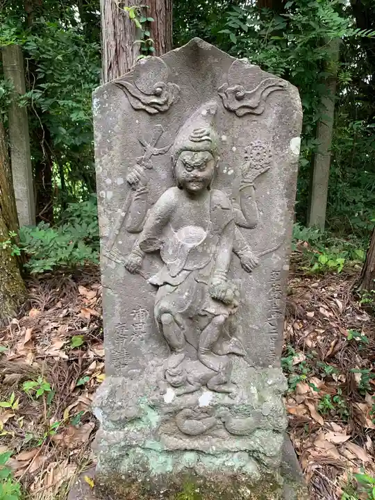 久留里神社の仏像