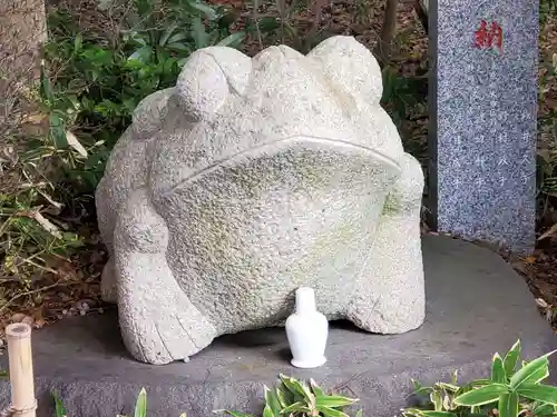 富知六所浅間神社の狛犬