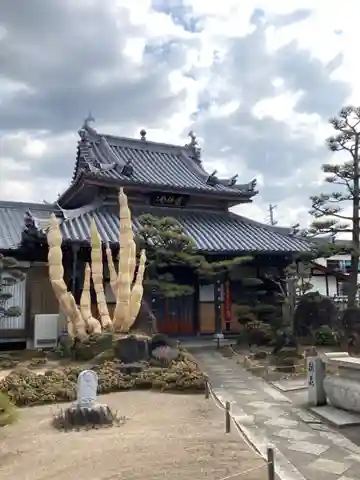 宝積寺の本殿・本堂
