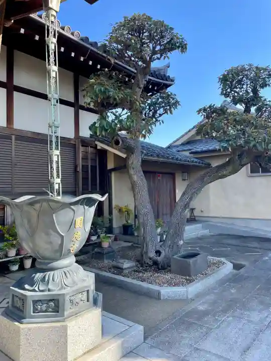 円徳寺(東京都)