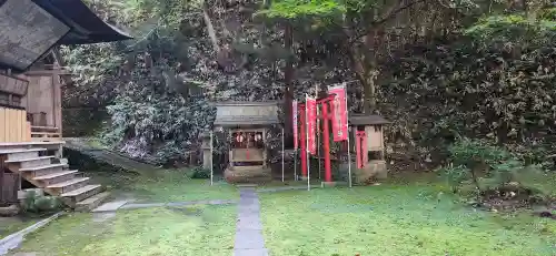 愛宕神社の末社