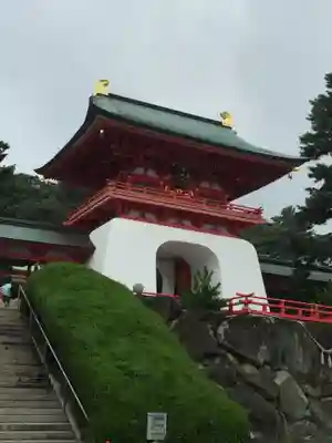赤間神宮の山門・神門
