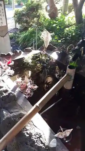 虻田神社の手水舎