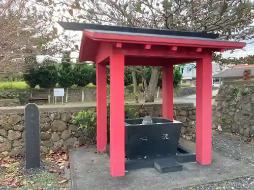 はみやま神社の手水舎