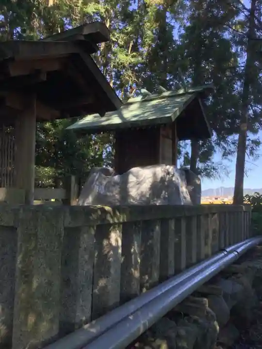 恩田社の本殿・本堂