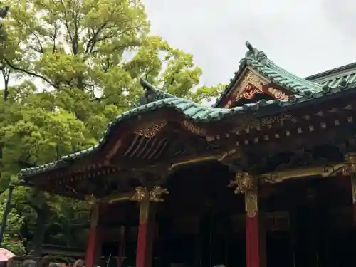 根津神社の{uncategorized: "未分類", other: "その他", undefined: "問題あり", building: "その他建物", grave: "お墓", sacred_gate: "鳥居", guardian: "狛犬", statue: "像", buddha: "仏像", history: "歴史", nature: "自然", garden: "庭園", animal: "動物", pagoda: "塔", temizu: "手水舎", mountain_gate: "山門・神門", sanctuary: "本殿・本堂", subordinate: "末社・摂社", art: "芸術", scenery: "景色", jizo: "地蔵", ema: "絵馬", goshuin: "御朱印", omikuji: "おみくじ", items: "授与品その他", amulet: "お守り", goshuincho: "御朱印帳", eats: "食事", festival: "お祭り", votive_dance: "神楽", shichigosan: "七五三参", wedding: "結婚式", experience: "体験その他", initially: "初詣", around: "周辺", anti_infection: "感染症対策"}