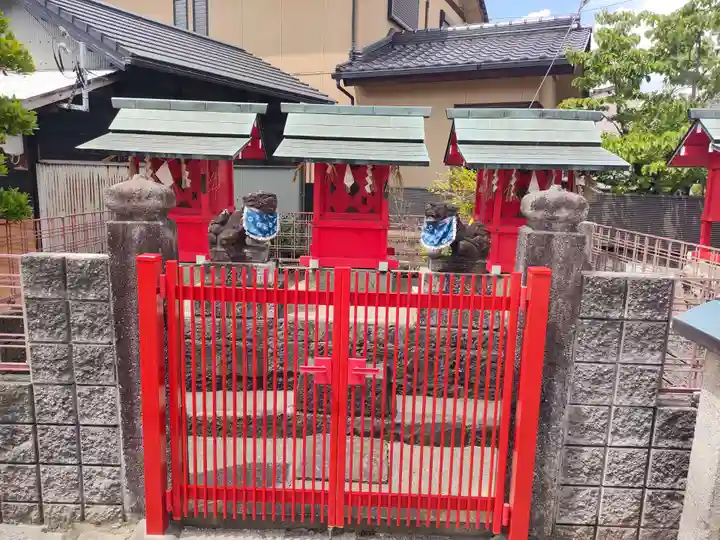 竈社の本殿・本堂