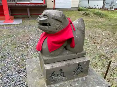 稲荷神社の狛犬