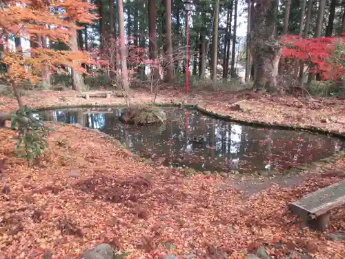 都々古別神社(八槻)の庭園