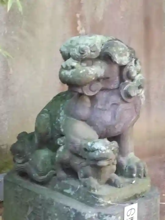 意富比神社の狛犬
