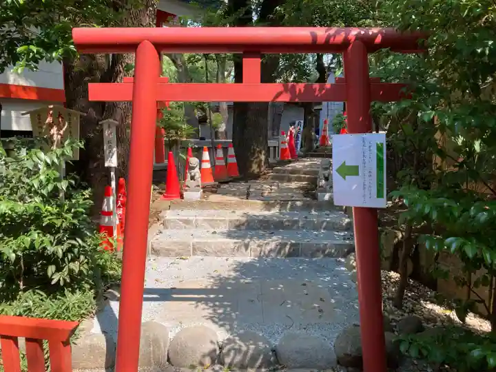 田無神社の鳥居