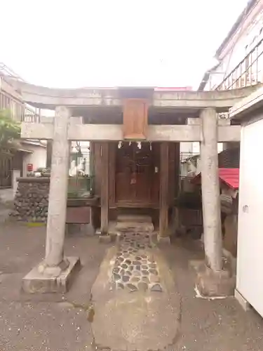 烏巣之森稲荷大明神(神奈川県)