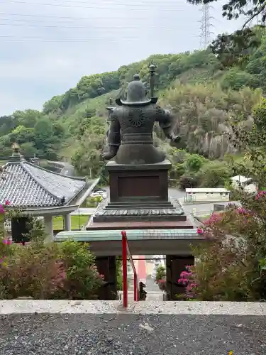 安養寺の{uncategorized: "未分類", other: "その他", undefined: "問題あり", building: "その他建物", grave: "お墓", sacred_gate: "鳥居", guardian: "狛犬", statue: "像", buddha: "仏像", history: "歴史", nature: "自然", garden: "庭園", animal: "動物", pagoda: "塔", temizu: "手水舎", mountain_gate: "山門・神門", sanctuary: "本殿・本堂", subordinate: "末社・摂社", art: "芸術", scenery: "景色", jizo: "地蔵", ema: "絵馬", goshuin: "御朱印", omikuji: "おみくじ", items: "授与品その他", amulet: "お守り", goshuincho: "御朱印帳", eats: "食事", festival: "お祭り", votive_dance: "神楽", shichigosan: "七五三参", wedding: "結婚式", experience: "体験その他", initially: "初詣", around: "周辺", anti_infection: "感染症対策"}