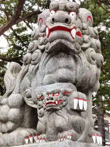 豊平神社の狛犬