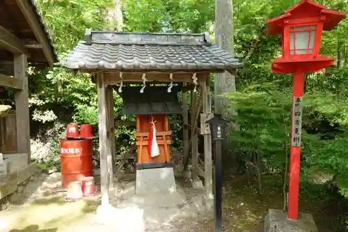 鍬山神社の末社