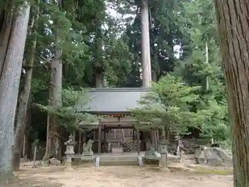 劔主神社の本殿・本堂