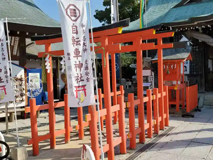 大山神社(自転車神社・耳明神社)の末社・摂社