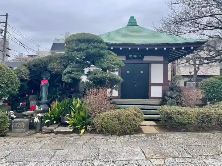 清源寺の{uncategorized: "未分類", other: "その他", undefined: "問題あり", building: "その他建物", grave: "お墓", sacred_gate: "鳥居", guardian: "狛犬", statue: "像", buddha: "仏像", history: "歴史", nature: "自然", garden: "庭園", animal: "動物", pagoda: "塔", temizu: "手水舎", mountain_gate: "山門・神門", sanctuary: "本殿・本堂", subordinate: "末社・摂社", art: "芸術", scenery: "景色", jizo: "地蔵", ema: "絵馬", goshuin: "御朱印", omikuji: "おみくじ", items: "授与品その他", amulet: "お守り", goshuincho: "御朱印帳", eats: "食事", festival: "お祭り", votive_dance: "神楽", shichigosan: "七五三参", wedding: "結婚式", experience: "体験その他", initially: "初詣", around: "周辺", anti_infection: "感染症対策"}