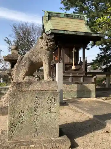 新野辺住吉神社の狛犬