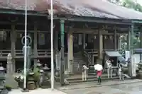 青岸渡寺の本殿・本堂