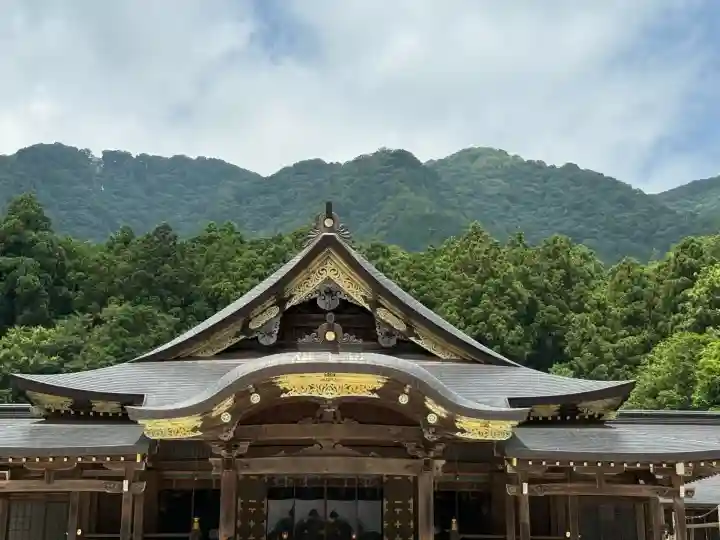 彌彦神社(新潟県)