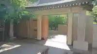西応寺の山門・神門