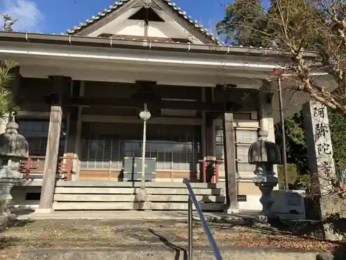 阿弥陀寺の本殿・本堂