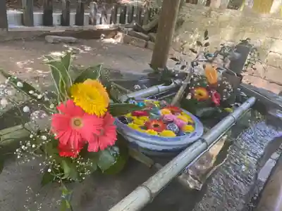 彦嶽宮の手水舎