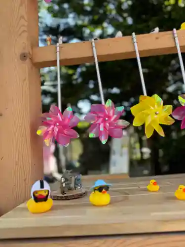 札幌諏訪神社の像