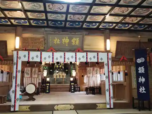 額神社の本殿・本堂