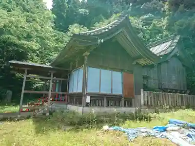 神明神社(村国)の本殿・本堂