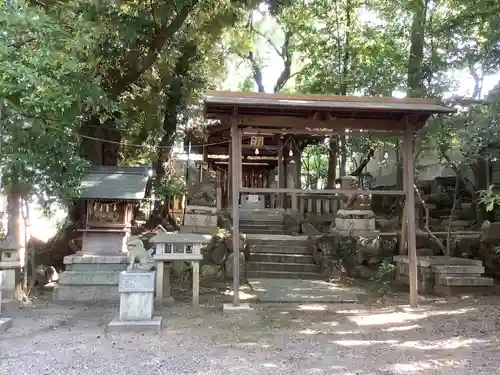 蝮ヶ池八幡宮の末社・摂社