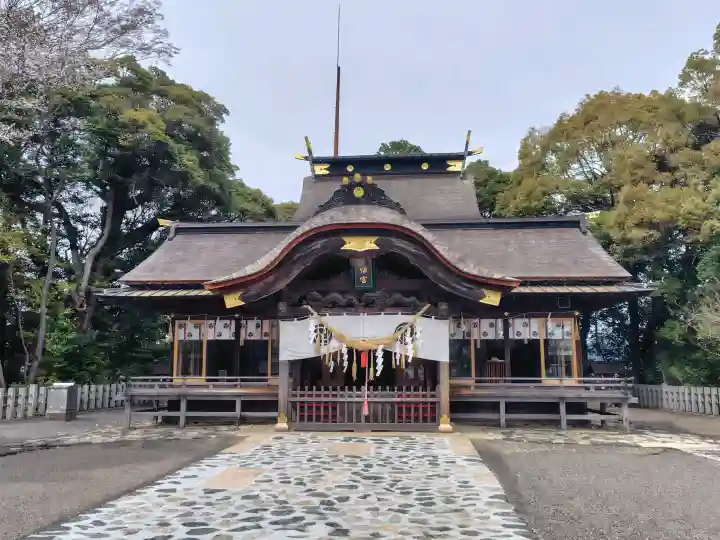 飯野八幡宮の{uncategorized: "未分類", other: "その他", undefined: "問題あり", building: "その他建物", grave: "お墓", sacred_gate: "鳥居", guardian: "狛犬", statue: "像", buddha: "仏像", history: "歴史", nature: "自然", garden: "庭園", animal: "動物", pagoda: "塔", temizu: "手水舎", mountain_gate: "山門・神門", sanctuary: "本殿・本堂", subordinate: "末社・摂社", art: "芸術", scenery: "景色", jizo: "地蔵", ema: "絵馬", goshuin: "御朱印", omikuji: "おみくじ", items: "授与品その他", amulet: "お守り", goshuincho: "御朱印帳", eats: "食事", festival: "お祭り", votive_dance: "神楽", shichigosan: "七五三参", wedding: "結婚式", experience: "体験その他", initially: "初詣", around: "周辺", anti_infection: "感染症対策"}